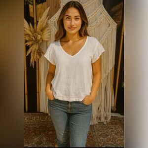 Dex NWT Women White Gauze Flutter Sleeve V Neck Top Blouse Shirt USA M